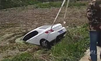 汽車(chē)救援-拖車(chē)脫困-搭電-補(bǔ)胎-送油-維修電話(huà)_高速公路道路快速24小時(shí)拖車(chē)救援服務(wù)就附近公司熱線(xiàn)電話(huà)-汽車(chē)搭電/補(bǔ)胎/吊車(chē)/脫困/維修/送油水/運(yùn)輸/開(kāi)鎖配鑰匙-