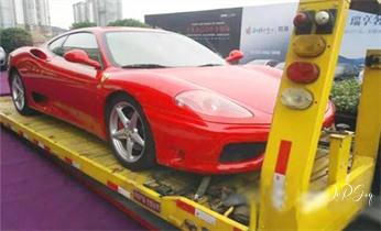 高速公路道路快速24小時拖車救援服務(wù)就附近公司熱線電話-汽車搭電/補(bǔ)胎/吊車/脫困/維修/送油水/運輸/開鎖配鑰匙-_汽車脫困-更換備胎-搭電-緊急送油