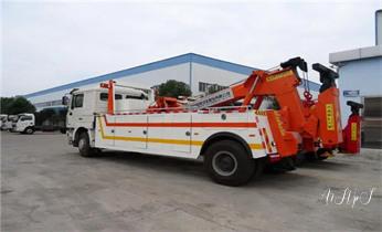 高速公路道路快速24小時(shí)拖車救援服務(wù)附近公司熱線電話-汽車搭電-補(bǔ)胎-吊車-脫困-維修-送油水-運(yùn)輸-開鎖配鑰匙五家渠石河子阿拉爾圖木舒克鐵門關(guān)